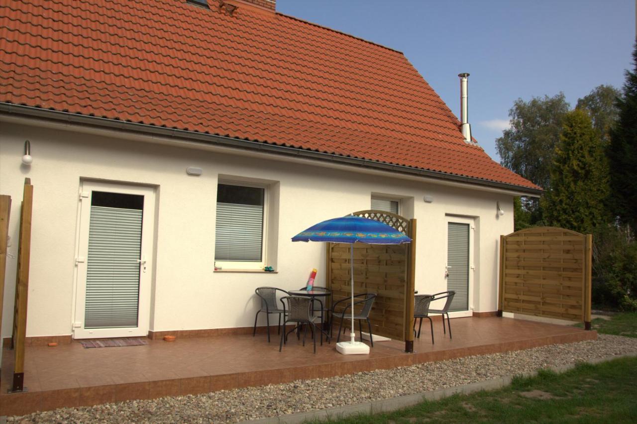 Apartamento Dom Przy Plazy Dźwirzyno Habitación foto