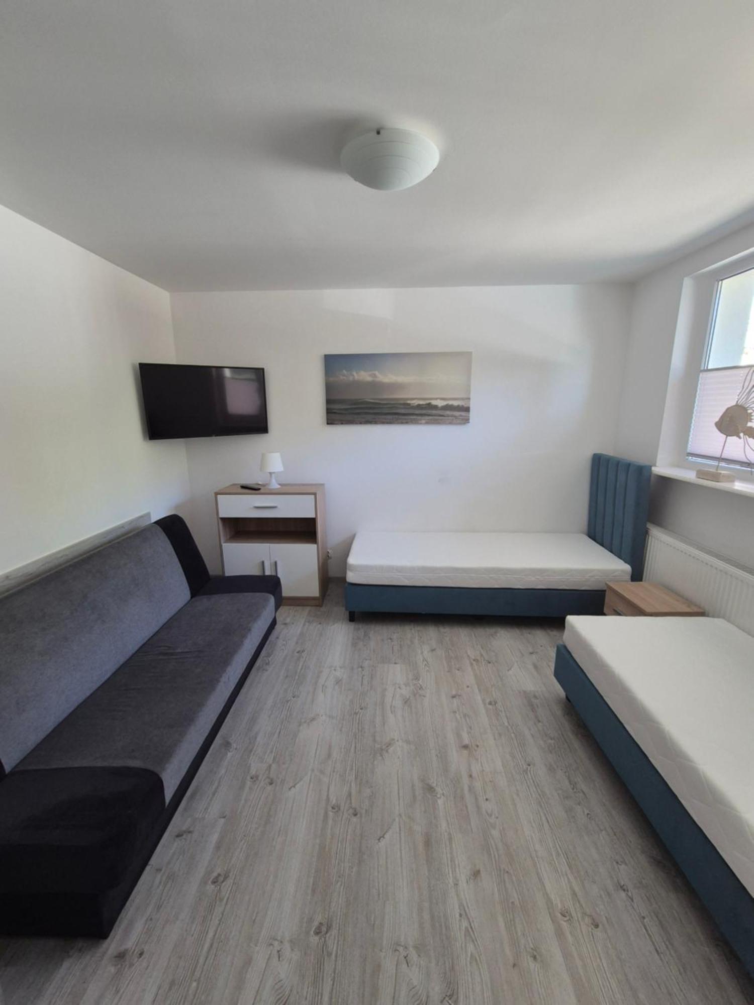 Apartamento Dom Przy Plazy Dźwirzyno Exterior foto